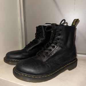 Dr. Martens: 1460 PASCAL BEX PISA LEATHER LACE UP BOOTS